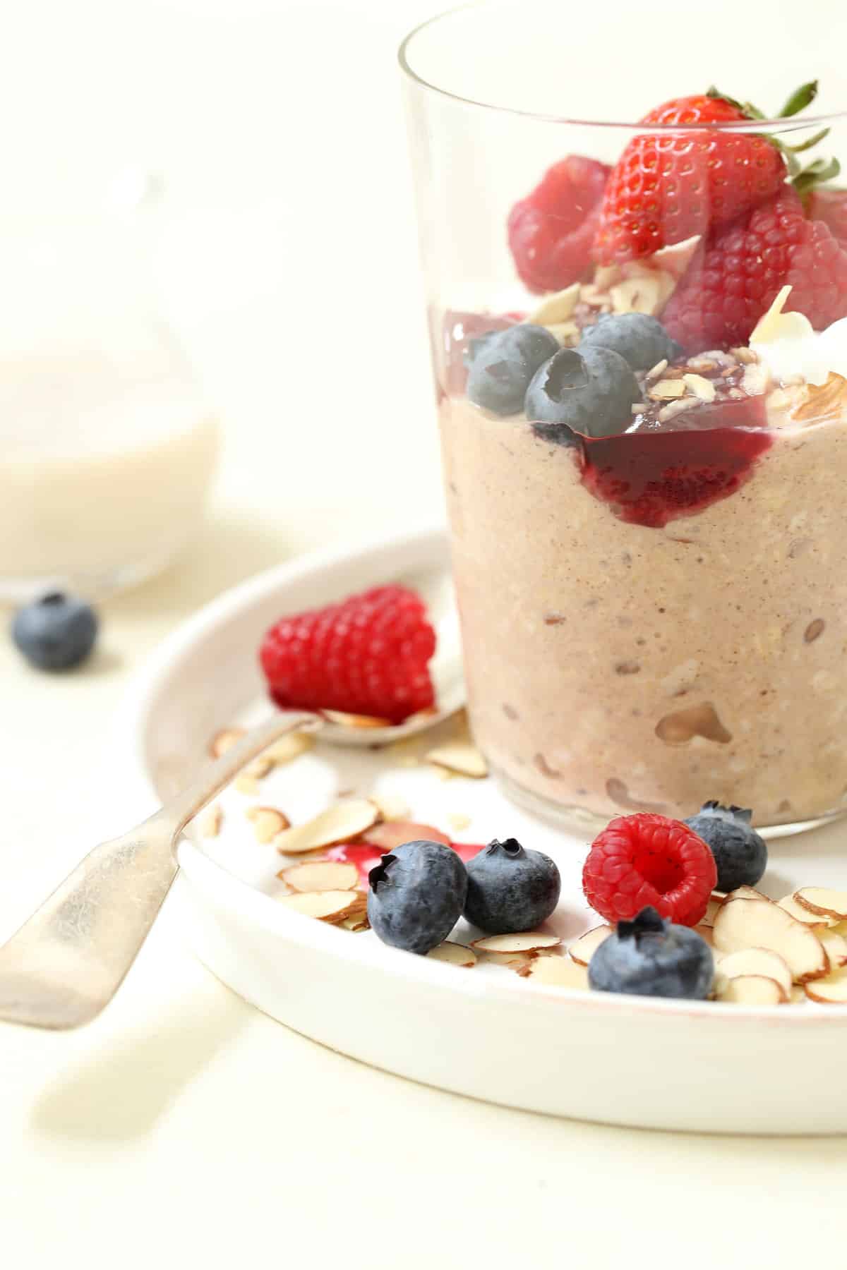 heart-healthy-overnight-oats-the-harvest-kitchen