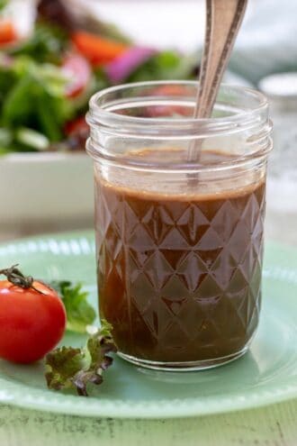 Best Balsamic Vinaigrette The Harvest Kitchen   Easy Homemade Balsamic Vinaigrette 330x495 